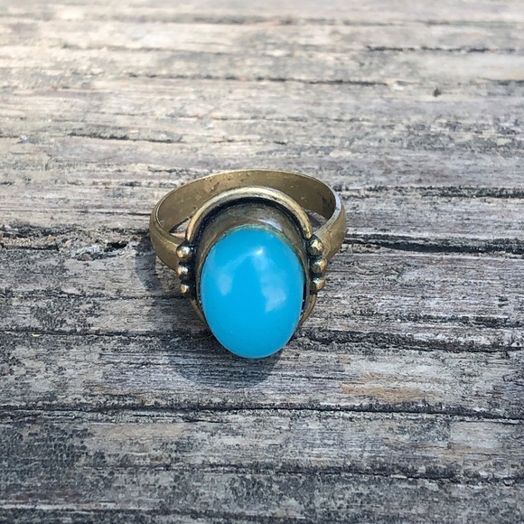 Vintage brass and aqua blue cabochon ring size 8 - Picture 6 of 7